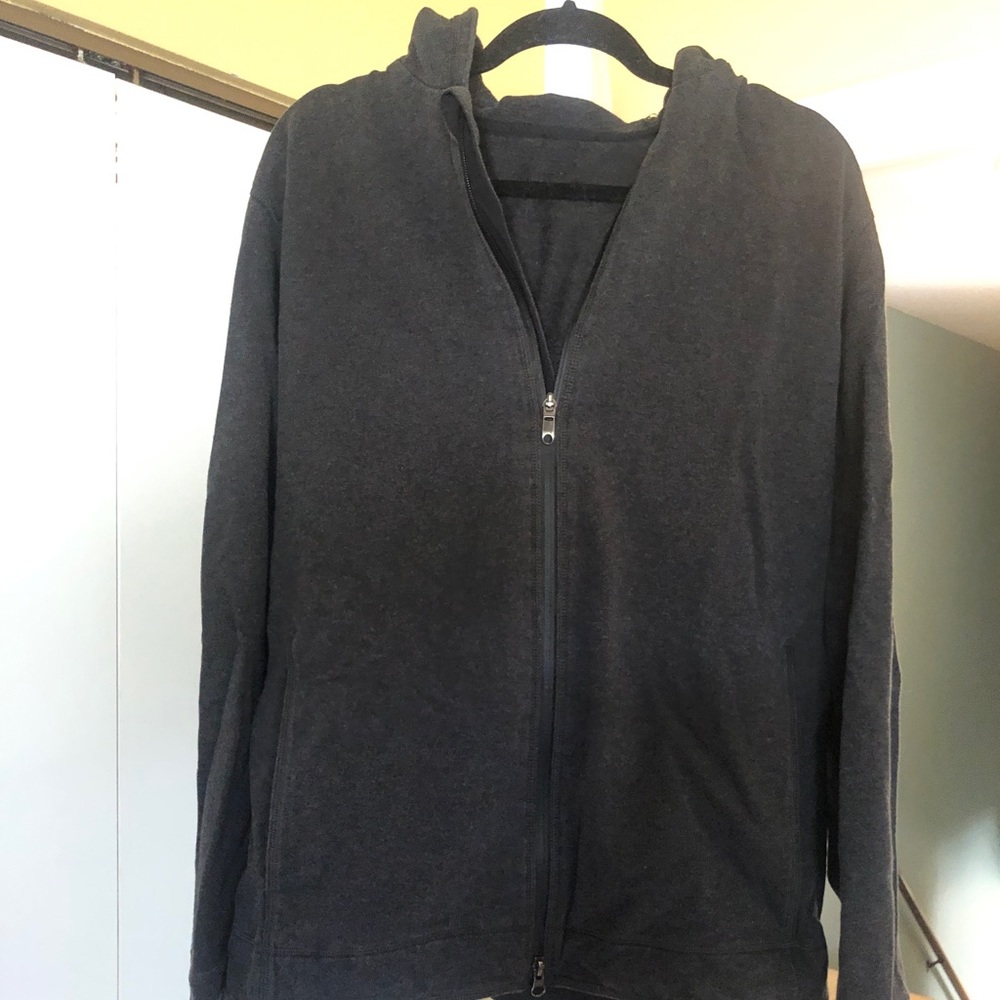 Lululemon men’s dark gray zip hoodie XL